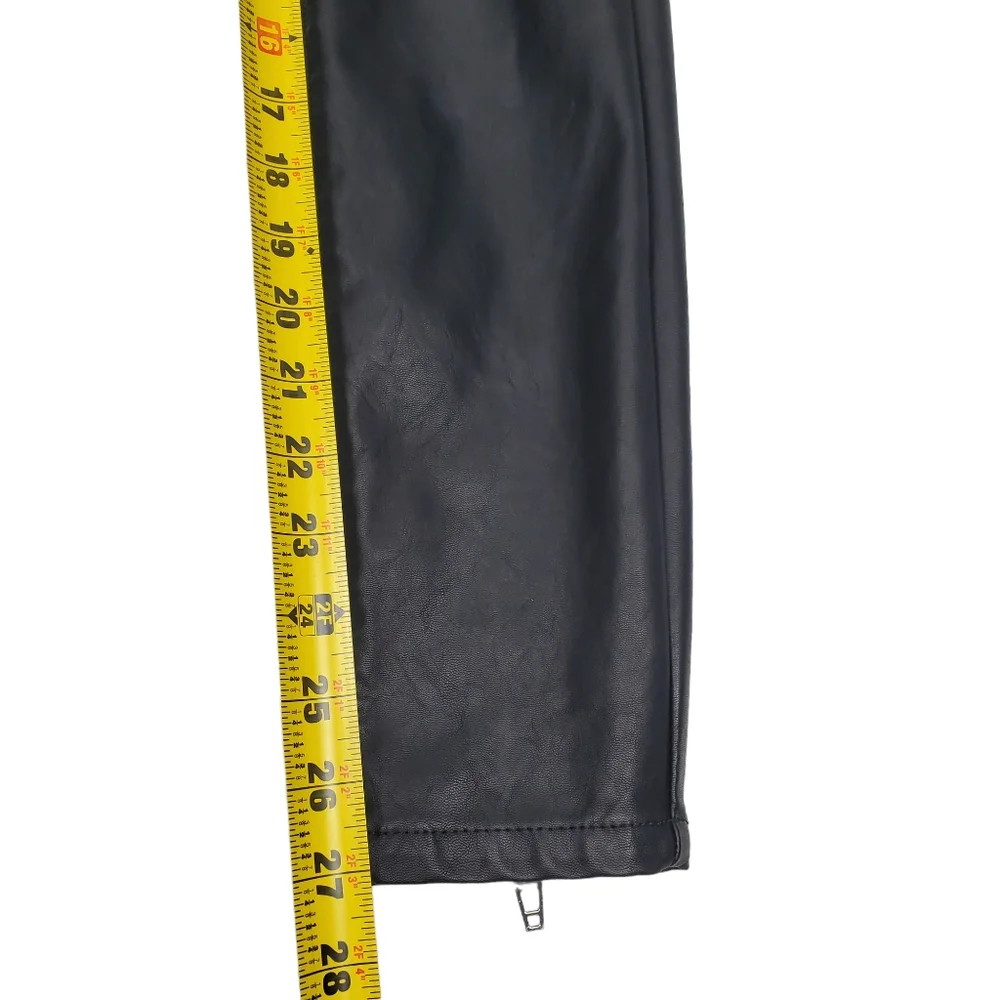 BlankNYC The Bond Black Vegan Leather / Faux Leather Skinny Pants Size 25